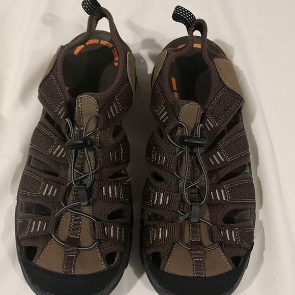 dockers sandals